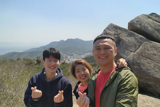 4-Hours Hiking and Tasting Rice Wine in the Mountain of Busan - Who will get the most from this experience