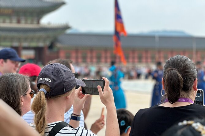 Best Things to Do - Half Day Seoul Trip (Seoul Palace & Temple) - Gyeongbokgung Palace and the guard ceremony