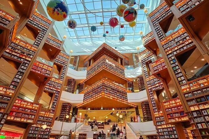 Beyond Seoul: Starfield Library, Hwaseong Fortress & Cave Quest - A modern start at Starfield Suwon