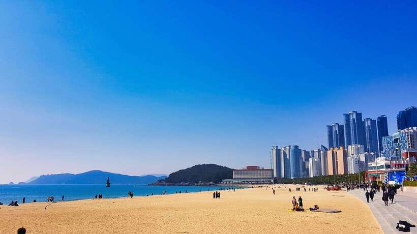 Busan: Haeundae 100-Minute Walking Tour - Haeundae Beach and the Korean War