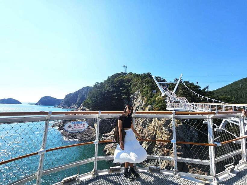 Busan: Hidden Gems Private Tour with a Certified Guide - The Diamond Bridge and the cherry blossom stop
