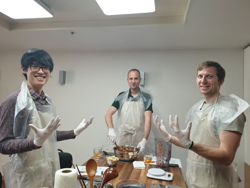 Busan: Small-Group Traditional Korean Food Cooking Class - Key points at a glance