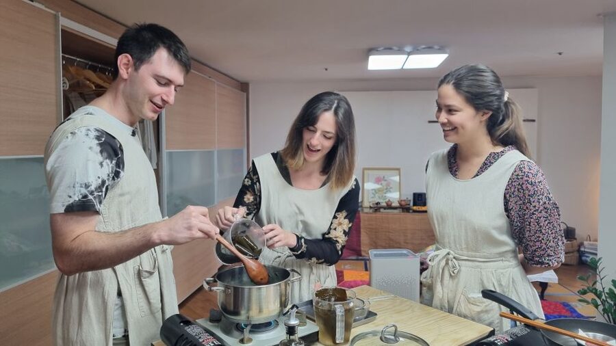 Busan: Small-Group Traditional Korean Food Cooking Class - Korean tea and dessert to finish