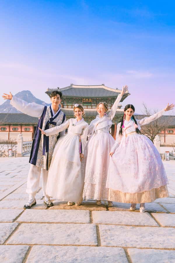 Changdeokgung Hanbok Experience at hanboknam - Why this hanbok rental works well with Changdeokgung