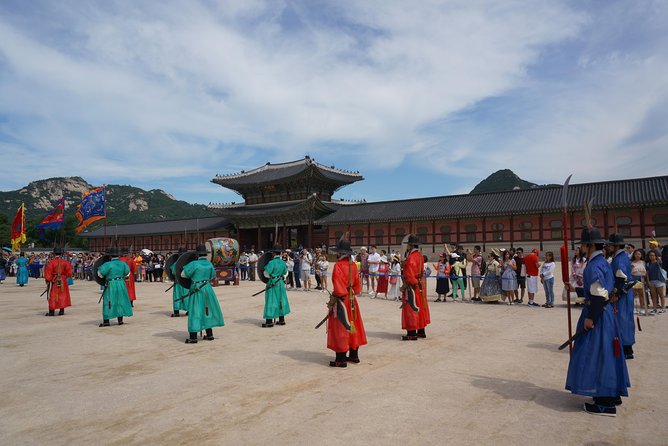 Customized Private Seoul tour: Palace, Market etc(Airport Option) - N Seoul Tower and modern Seoul
