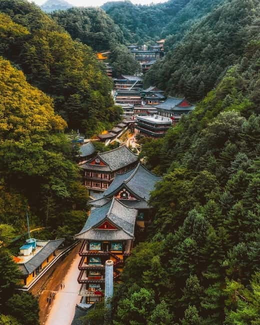 Danyang Tour:Guinsa Temple & Bobaljae & Cheongpung Cable Car - Bobaljae Road and the observatory stop