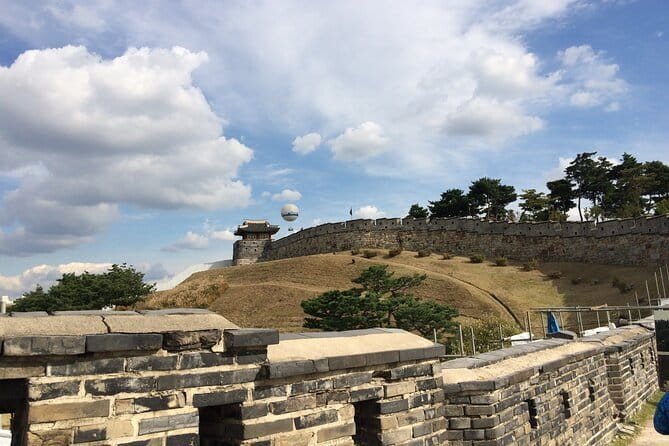 Day Tour of Suwon Hwaseong Fortress Starfield Waujeongsa Temple - Why this Suwon day trip works