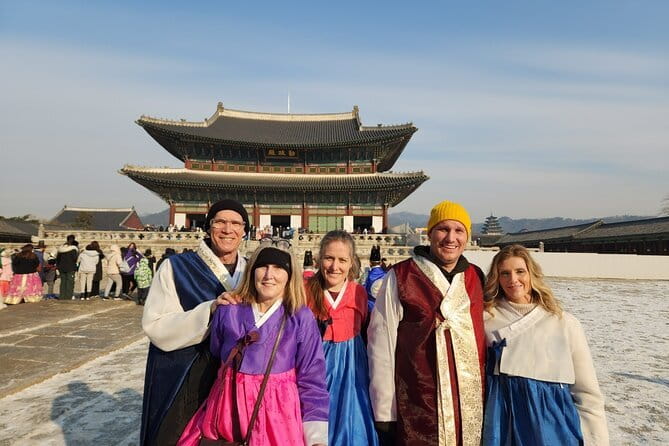 Day Tour of Suwon Hwaseong Fortress Starfield Waujeongsa Temple - Who should book this tour?