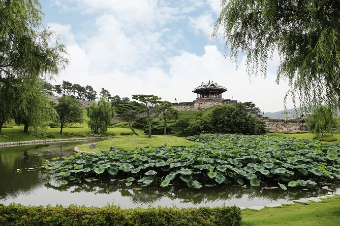 Day Trip to UNESCO: Suwon Fortress Adventure from Seoul - Hwaseong Haenggung Palace in 30 minutes