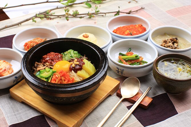 Discover Round Korea in 7days: All-Inclusive Experience - Day 4: Busan’s memorial, market, and sea views
