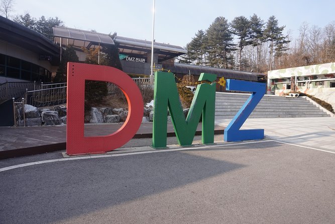 DMZ Past and Present: Korean Demilitarized Zone Tour from Seoul - Timing, group size, and the return to Seoul
