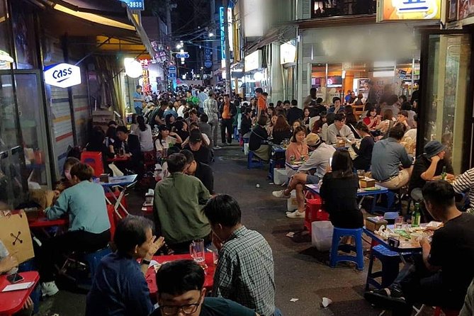 Drinking and Eating through the Alleys of Seoul - Small details that improve the experience