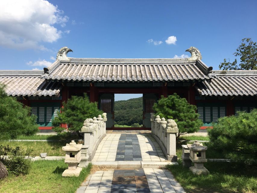 From Seoul: Dae Jang Geum Park Historic K-Drama Set Tour - Finding the Daechwita filming spots