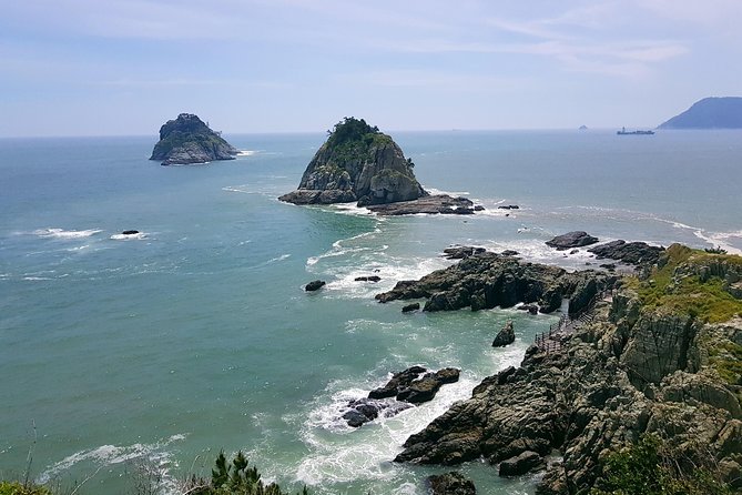Full Day Busan Tour Including Haedong Yonggungsa Temple - What the guides add to the day