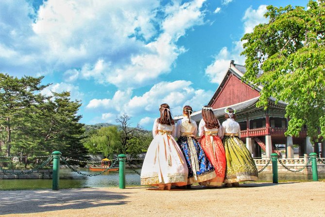 Full-day Customizable Private Seoul Highlight Tour - Starting at the Blue House