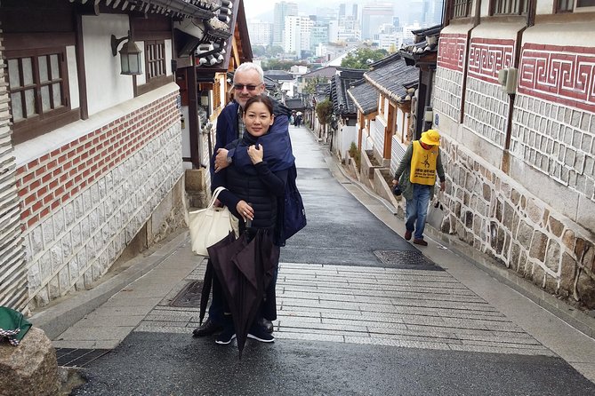Full Day- Essential Seoul City Tour & Gourmet Tour(including Lunch and Dinner) - Lunch: samgyetang and a practical food warning