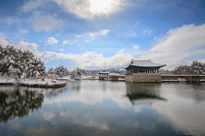 Full day Private Gyeongju UNESCO Heritage Tour : a glimpse into Silla - Silla Arts and Science Museum: useful for first-time visitors