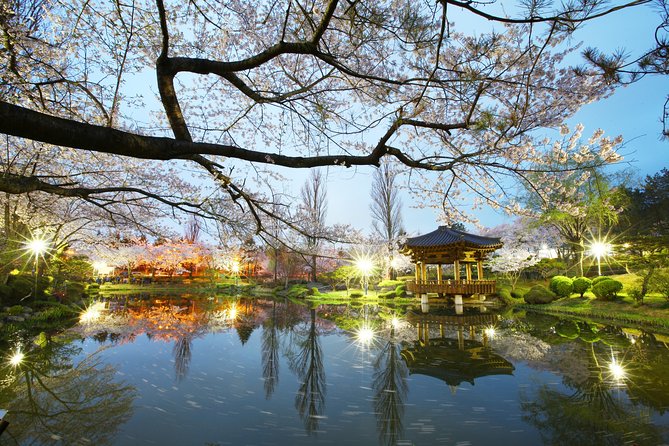 Full day Private Gyeongju UNESCO Heritage Tour : a glimpse into Silla - Gyeongju National Museum and a thousand years of objects