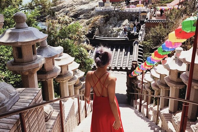 Full-Day Tour Unmissable things to do in Busan - Huinnyeoul Culture Village on Yeongdo