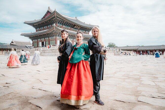 Goodmate Travel Multi-day Experience - Day 5: A sea temple and Gyeongju’s royal past