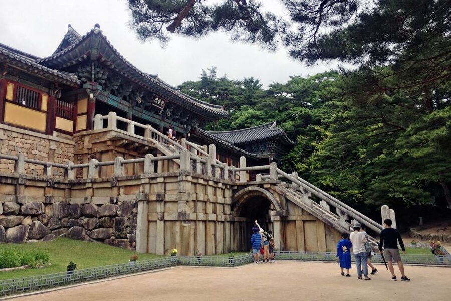 Gyeongju: UNESCO Heritage Tour Including Bulguksa Temple - Wolji Pond is the right final picture