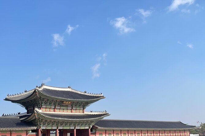 Half day Morning Seoul City Tour(Temple & Gyeongbok Palace) - Ending in Insadong gives you a good next move