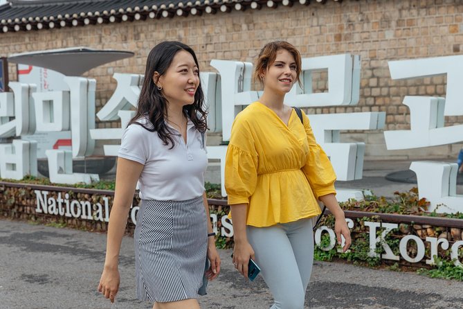 Highlights & Hidden Gems With Locals: Best of Seoul Private Walking Tour - Gwangjang Market: start with a bite