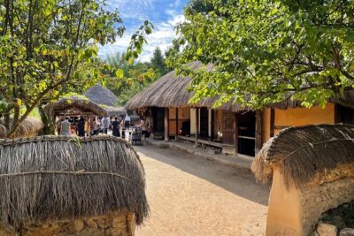 Hwaseong Fortress/Folk Village/Starfield Library Suwon