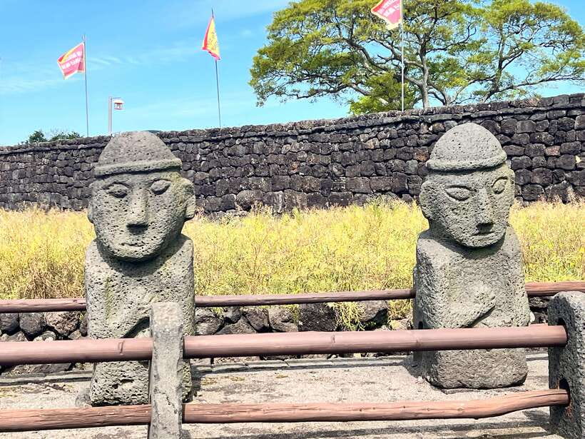 Jeju: East of Jeju Island Bus Tour from Seogwipo City - Gwangchigi Beach sets up Sunrise Peak