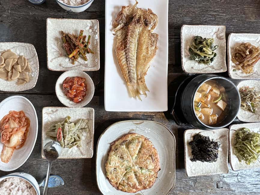 Jeju East: Small Group Healing Tour w/Woman Divers Show - A citrus café to finish the day