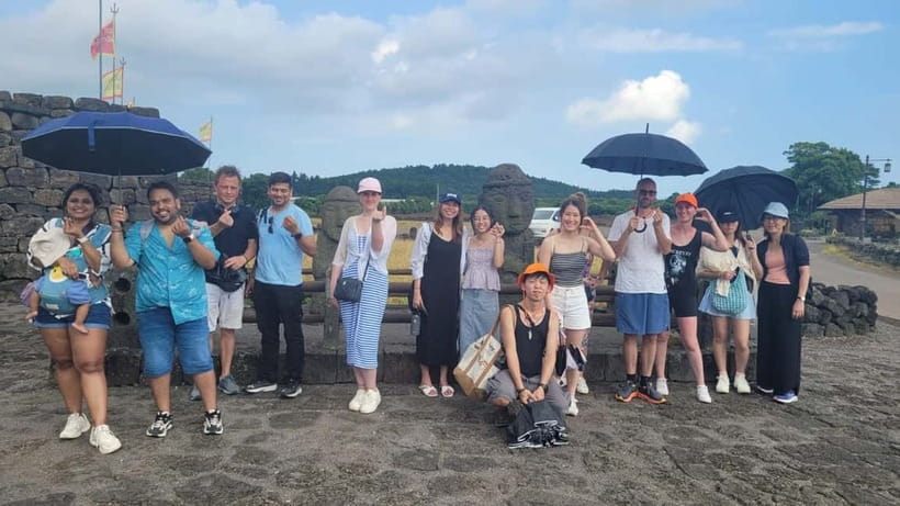 Jeju: Eastern UNESCO and Must-See Spots Tour - Seopjikoji: cliffs, open fields, and familiar screen scenery