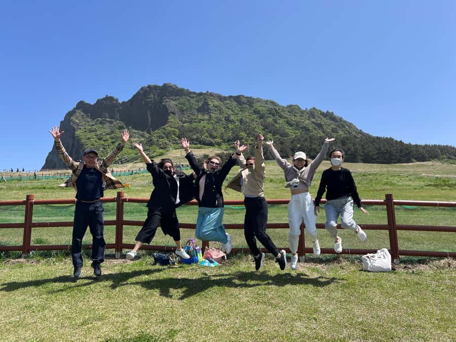 Jeju: Eastern UNESCO Join in Tour (Seongsan, Haenyeo) - Seongsan Ilchulbong, the day’s main climb