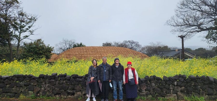 Jeju Island: Full-Day Customizable Private Guided Car Tour - Manjanggul Cave and Jeju’s volcanic story