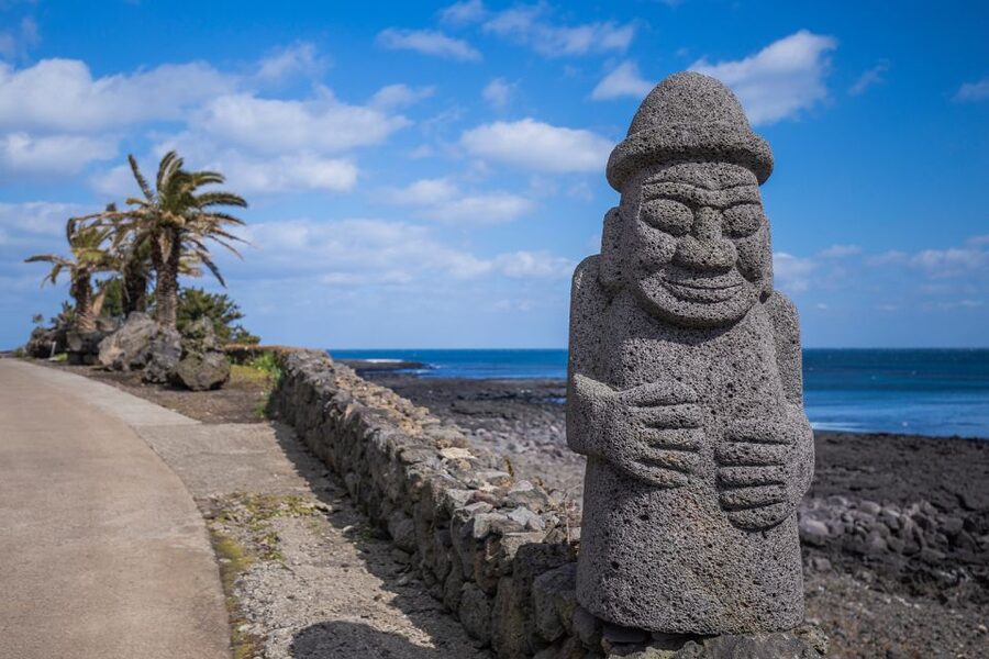 Jeju Island: Private Car Charter Tour - Food, photos, and small practical touches