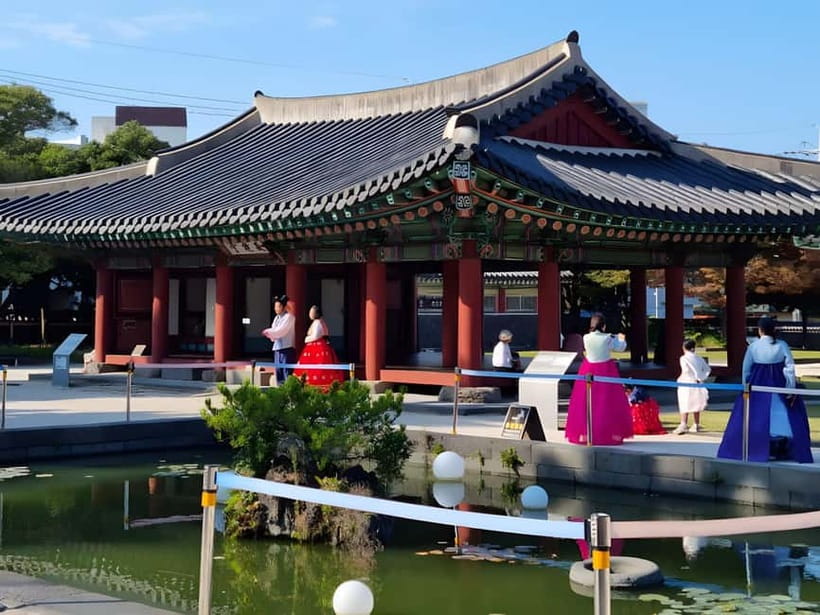 Jeju: K-Drama Spot When Life Gives You Tangerines Hotel Pick - Key points to know before booking