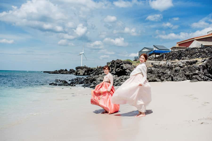 Jeju Premium Small Group UNESCO Day Tour - East - The Haenyeo Museum and Jeju’s women of the sea