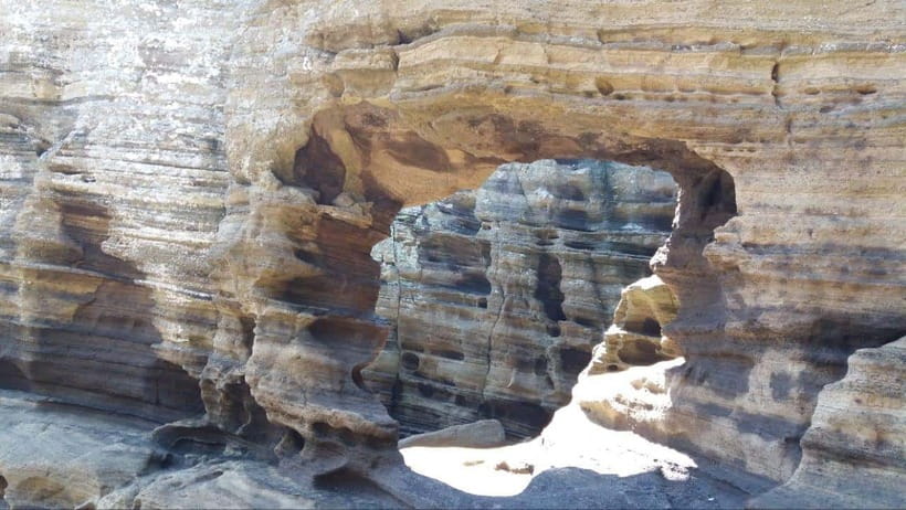 Jeju: Private Tour with an English Guide and a Vehicle - Coastal roads near Waljeong and Sehwa