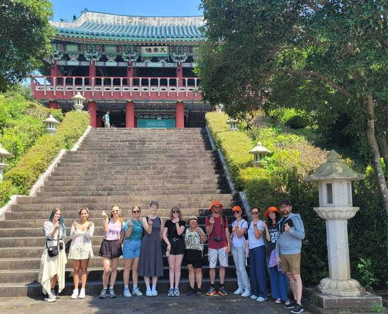 Jeju: Western and Southern Sightseeing Day Tour - The walking, weather, and vehicle realities