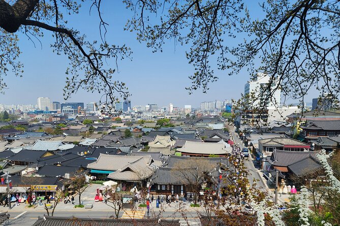 Jeonju Hanok Village and Maisan Tapsa Temple Day Tour From Seoul - Gyeonggijeon Shrine and the Joseon royal connection