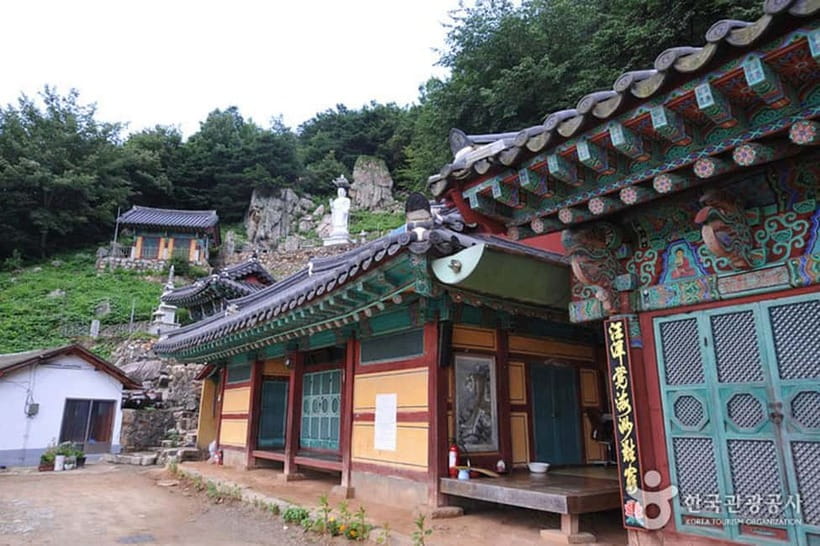 Jeonju: Private Taxi Tour Car Charter - What the $152 price includes