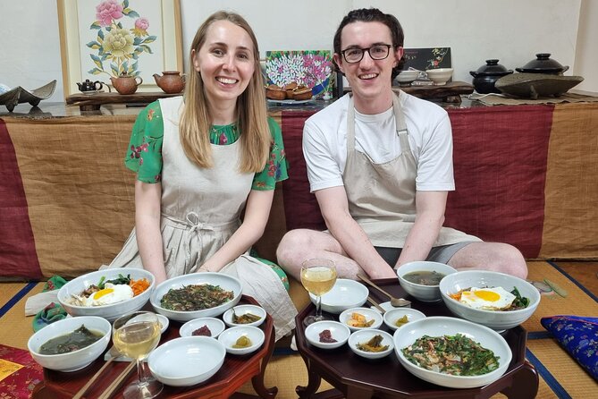 Korean cooking class in Haeundae, Busan - Cooking bibimbap, seaweed soup, and Korean pancakes