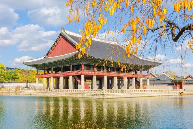 Korean History & Heritage Tour - Gyeongbokgung Palace and the royal morning