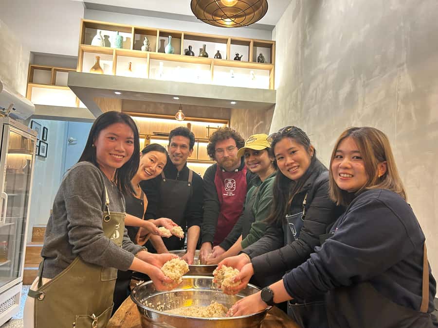 Learn and Craft Makgeolli in a Traditional Brewery - Tasting Commercial and Craft Makgeolli