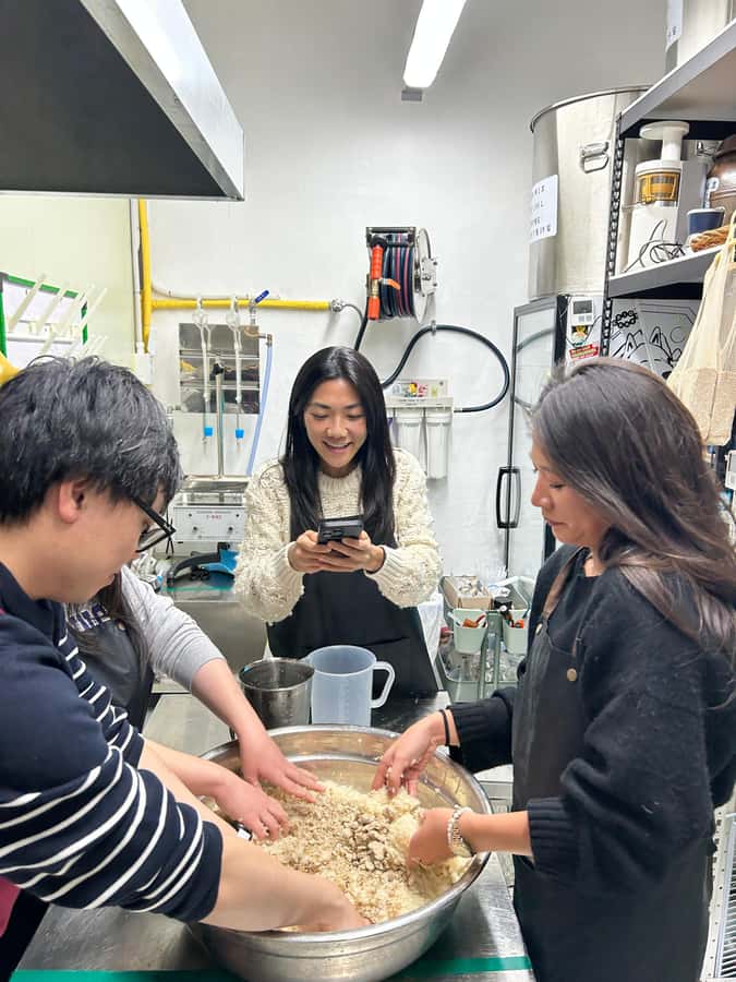 Learn and Craft Makgeolli in a Traditional Brewery - Choosing Ingredients and Brewing Tools