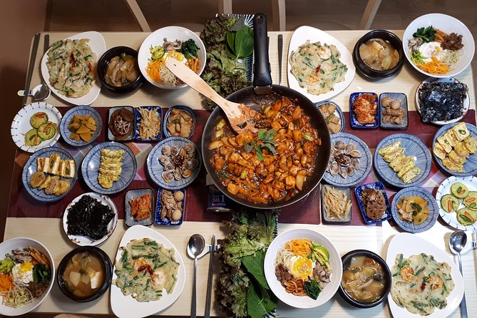 Local Home Korean Cooking Class & Market Adventure in Seoul - Starting at Mangwon Station and meeting your host