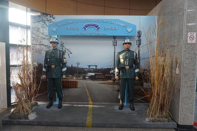 Private DMZ Tour - Freedom Bridge and the meaning of a crossing