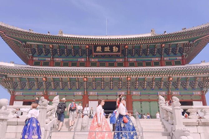 Private Seoul City Tour - Bukchon Hanok Village and Seoul’s old streets