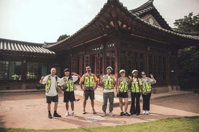 Seoul: Afternoon Ebike tour and "Happy Hour" food and drinks - Is $81 a fair price?