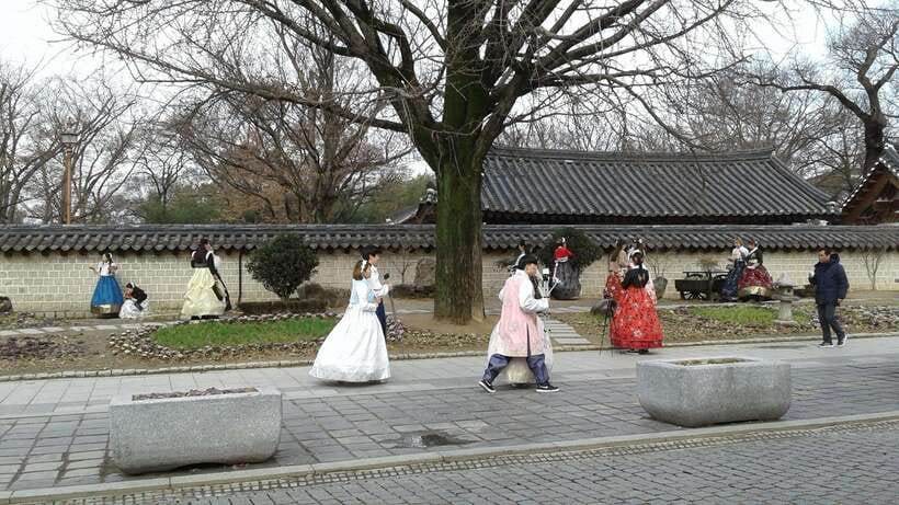 Seoul: Autumn Foliage - Mt. Naejang + Jeonju Hanok Village - Cable cars, shuttle buses, and weather choices