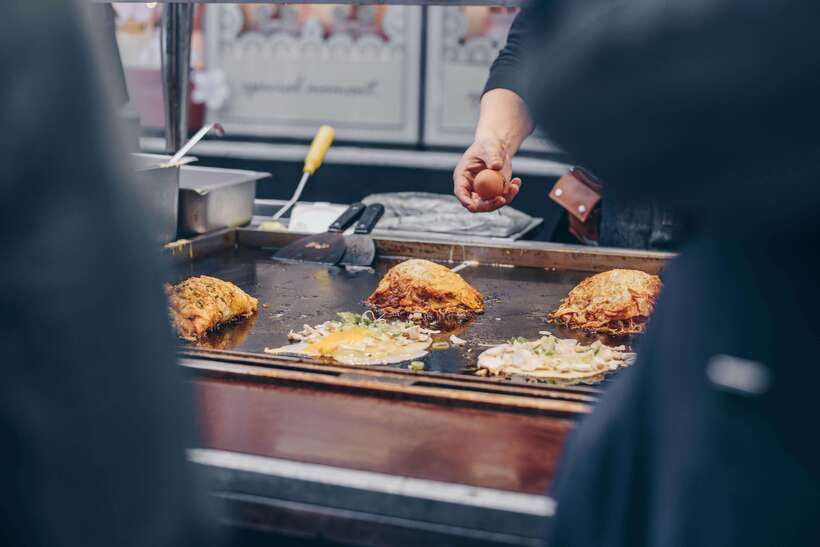 Seoul : Best of Seoul Private Walking Tour - Gwangjang Market: Seoul through food and daily life